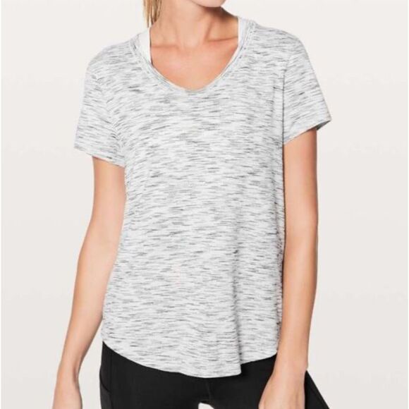 Lululemon Meant to Move Tee - Picture 1 of 5